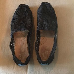 TOMS Women’s Black Crochet Classics
